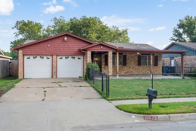 property at 10623 E 33rd Pl