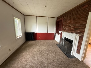 306 N Church St in Mount Pleasant, PA - Building Photo - Building Photo