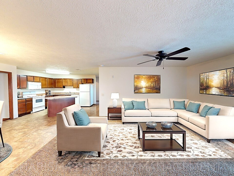 535 Figzel Ct in Tea, SD - Building Photo