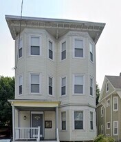 267 E Cottage St, Unit 3 in Boston, MA - Building Photo