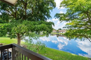 9995 Nob Hill Ln in Sunrise, FL - Building Photo