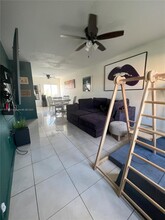 474 NW 84th Ln in Miami, FL - Building Photo - Building Photo