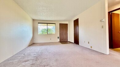8202 Union Mills Rd SE in Lacey, WA - Building Photo - Building Photo