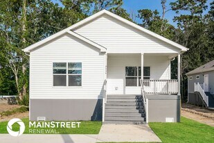 9334 Crestview Dr in Houston, TX - Building Photo