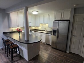 1108 N Milwaukee St in Milwaukee, WI - Building Photo - Building Photo