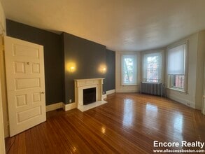 47 Hereford St, Unit 379-7 in Boston, MA - Building Photo - Building Photo