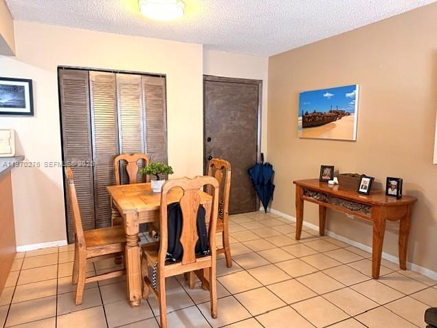 8889 Fontainebleau Blvd in Miami, FL - Building Photo - Building Photo