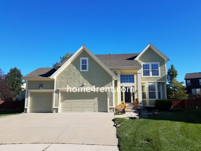 property at 13106 137th Ct