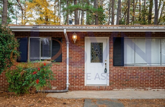2510 Wilbon St in Durham, NC - Building Photo - Building Photo