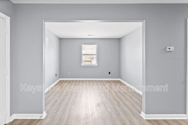 1937 High St in Hopkinsville, KY - Building Photo - Building Photo