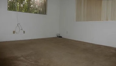 700 W University Dr, Unit 106 in Tempe, AZ - Foto de edificio - Building Photo