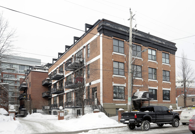 Studio Argyle in Ottawa, ON - Building Photo - Primary Photo