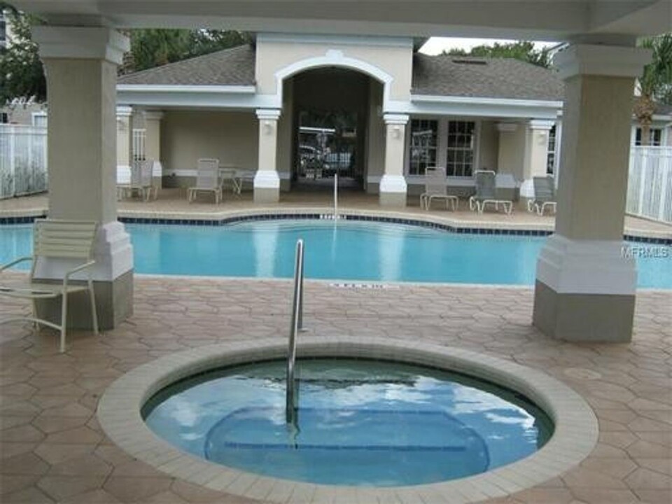 581 Brantley Terrace in Altamonte Springs, FL - Building Photo