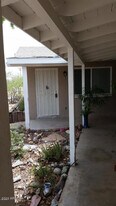 13034 North 21st Pl in Phoenix, AZ - Building Photo