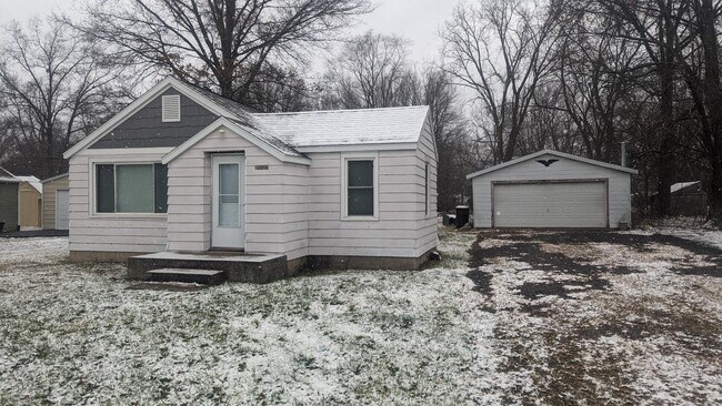20527 Madison Rd in South Bend, IN - Building Photo - Building Photo