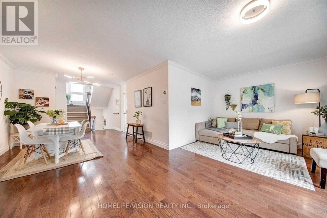 77 Cheryl Shepway in Toronto, ON - Building Photo