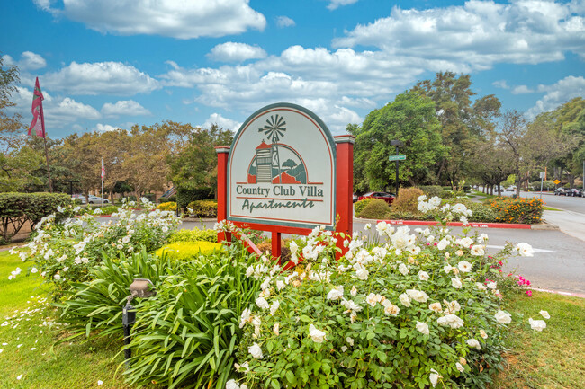 Country Club Villa in San Jose, CA - Building Photo - Other