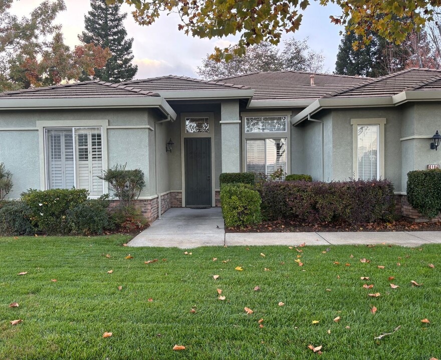 4186 Tahoe Vista Dr in Rocklin, CA - Building Photo