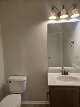 918 Sundance Hunt, Unit Sundance in San Antonio, TX - Building Photo - Building Photo