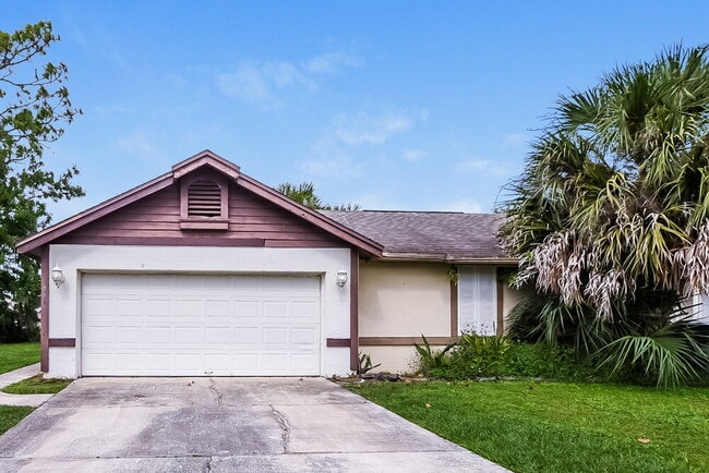 property at 8611 Drayton Ct