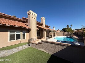 7031 W Wescott Dr in Glendale, AZ - Building Photo