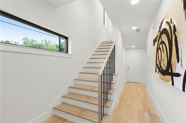 2707 Kimsey Dr in Dallas, TX - Building Photo - Building Photo