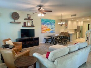 148 Ashley Ct in Jupiter, FL - Building Photo - Building Photo