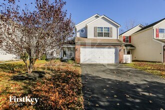 1992 Dry Wash Rd in Hilliard, OH - Building Photo - Building Photo