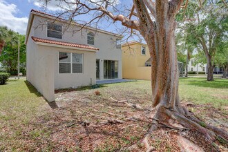 15895 NW 5th St in Pembroke Pines, FL - Building Photo - Building Photo