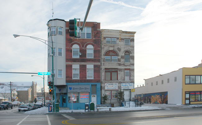 2105 S Ashland Ave in Chicago, IL - Building Photo - Building Photo