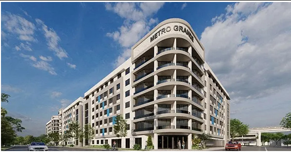 Metro Grande III in Hialeah, FL - Building Photo