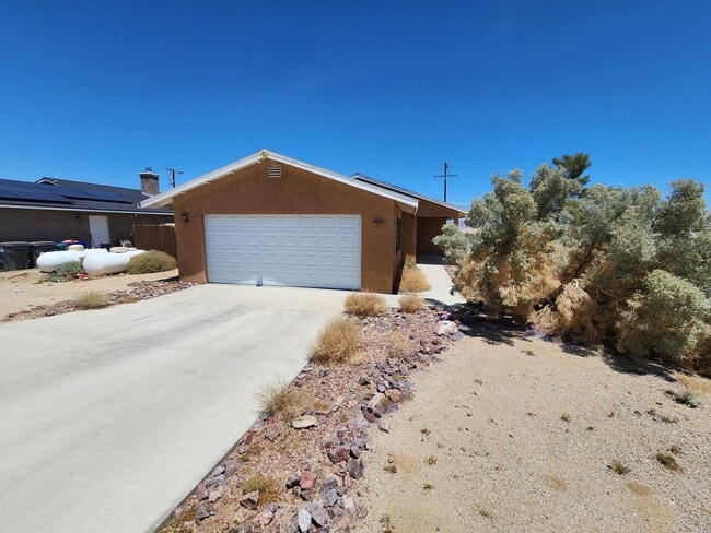 property at 74698 Serrano Dr