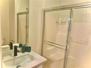 6805 Edinburgh Rd in Corona, CA - Building Photo - Building Photo