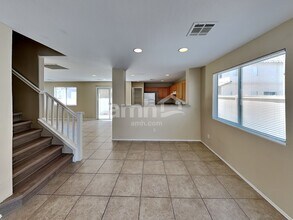 992 Valetta Flat Ave in Las Vegas, NV - Building Photo - Building Photo