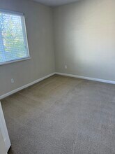 18016 Clouds Rest Rd in Soulsbyville, CA - Building Photo - Building Photo