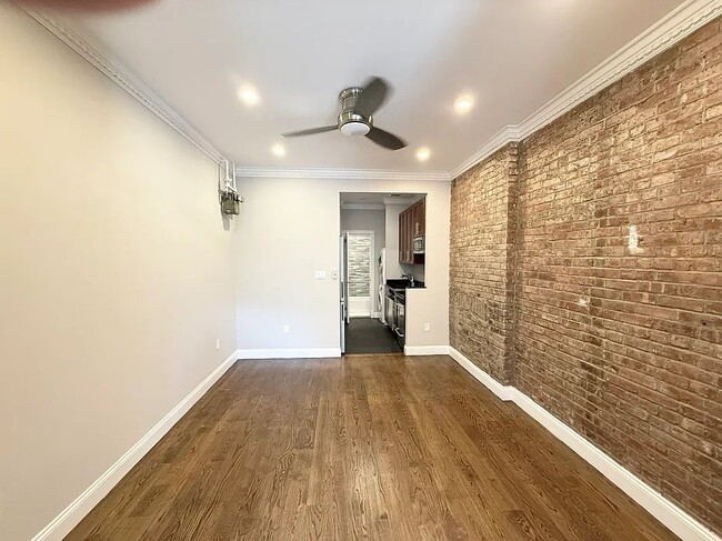 493 2nd Ave in New York, NY - Building Photo - Building Photo