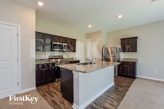 3710 Saltmarsh Loop in Sanford, FL - Foto de edificio - Building Photo