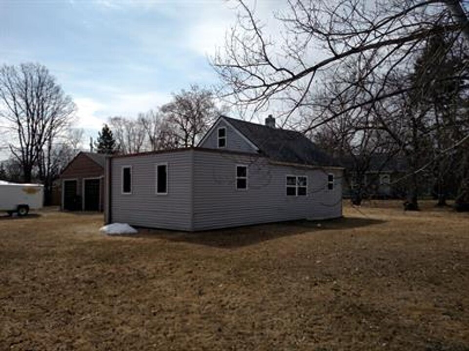 1604 3rd St SE in Bemidji, MN - Building Photo