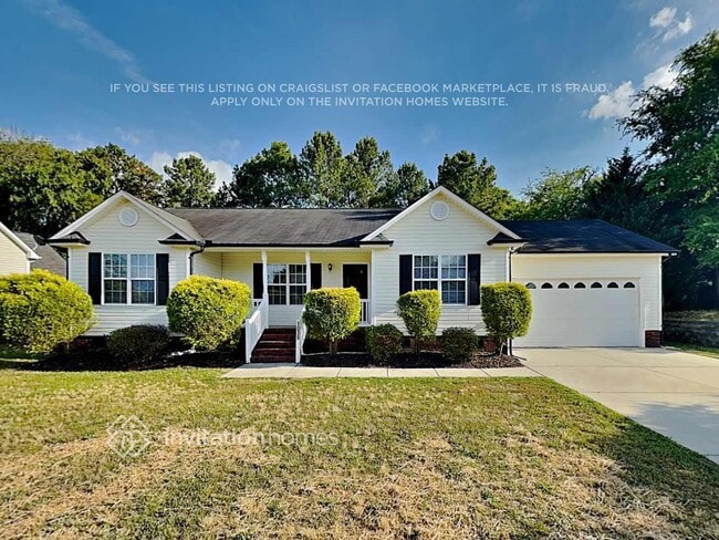 property at 1039 Loch Lomond Cir