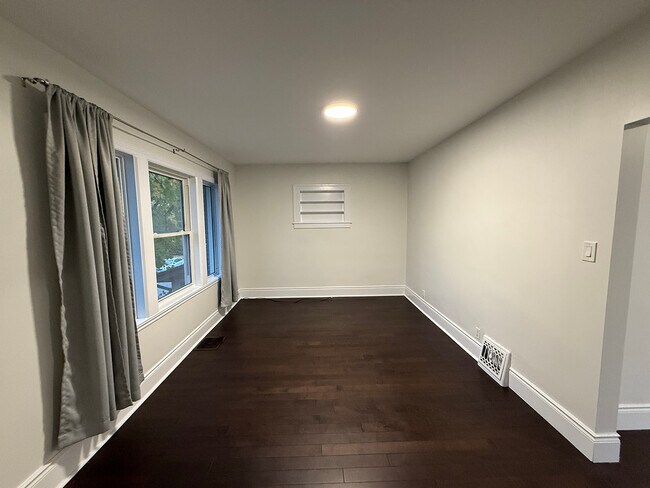 1621 Church St in Windsor, ON - Building Photo - Building Photo