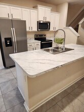 3972 Oak Mill Rd in Orange Park, FL - Foto de edificio - Building Photo