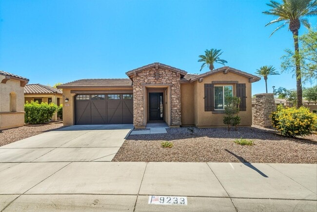 property at 9233 W Dreyfus Dr