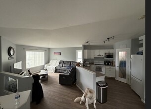 10736 74 Av in Grande Prairie, AB - Building Photo - Building Photo
