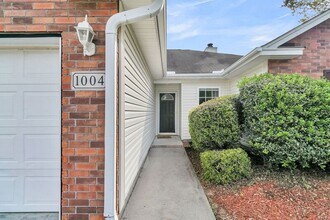 1004 Cobblestone Blvd in Summerville, SC - Building Photo - Building Photo