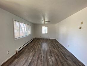 413 3rd Ave W in Columbia Falls, MT - Building Photo - Building Photo