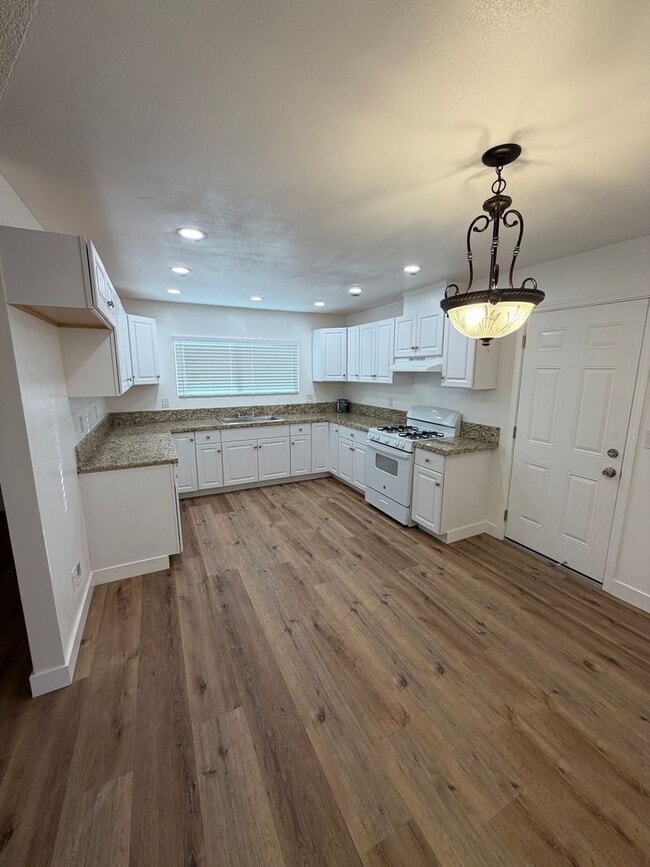 property at 751 Plumas St