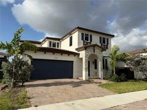 12948 SW 229th St in Goulds, FL - Building Photo - Building Photo