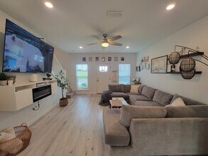 652 Helen Ave in Panama City Beach, FL - Building Photo - Building Photo