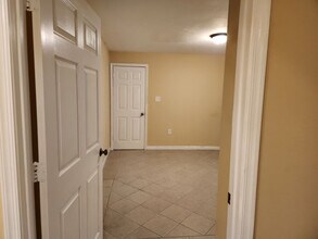 5727 Western Ave NW, Unit 1 in Washington, DC - Building Photo - Building Photo