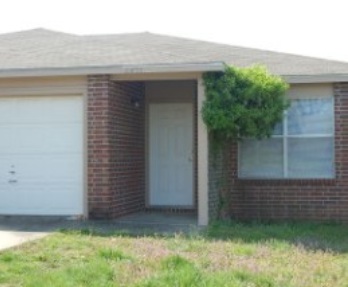 2444 W Yvonne Dr in Fayetteville, AR - Building Photo